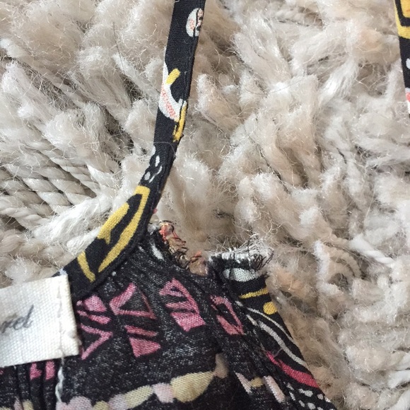 Flowy button up tribal print tank top - Picture 4 of 6